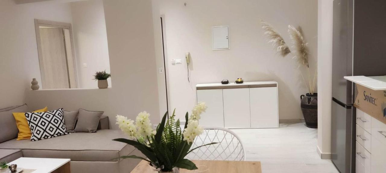 อพาร์ตเมนต์ 3 ห้องนอน 1 ห้องน้ำส่วนตัว ขนาด 110 ตร.ม. – คอร์ฟู Apartment Corfu  ภายนอก รูปภาพ