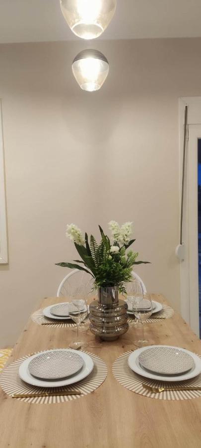 อพาร์ตเมนต์ 3 ห้องนอน 1 ห้องน้ำส่วนตัว ขนาด 110 ตร.ม. – คอร์ฟู Apartment Corfu  ภายนอก รูปภาพ